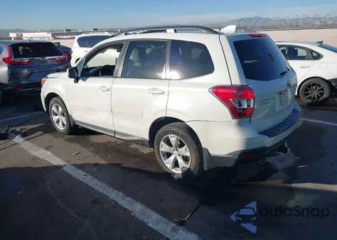 2016 Subaru Forester 2.5I Premium z USA, uszkodzony, nr VIN JF2SJADC7GH416043